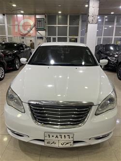 کرایسلەر 200